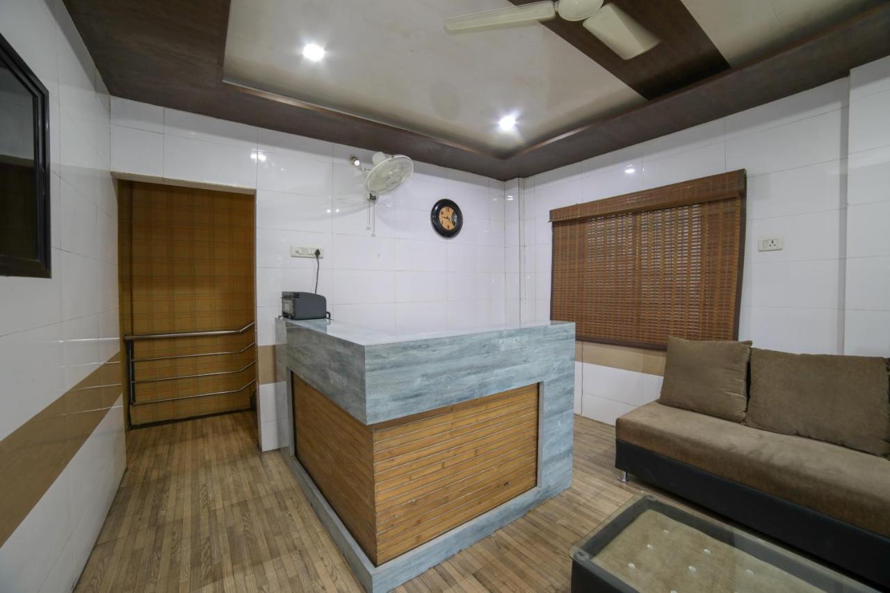 Oyo Flagship Hotel Chandani Rāipur Екстериор снимка
