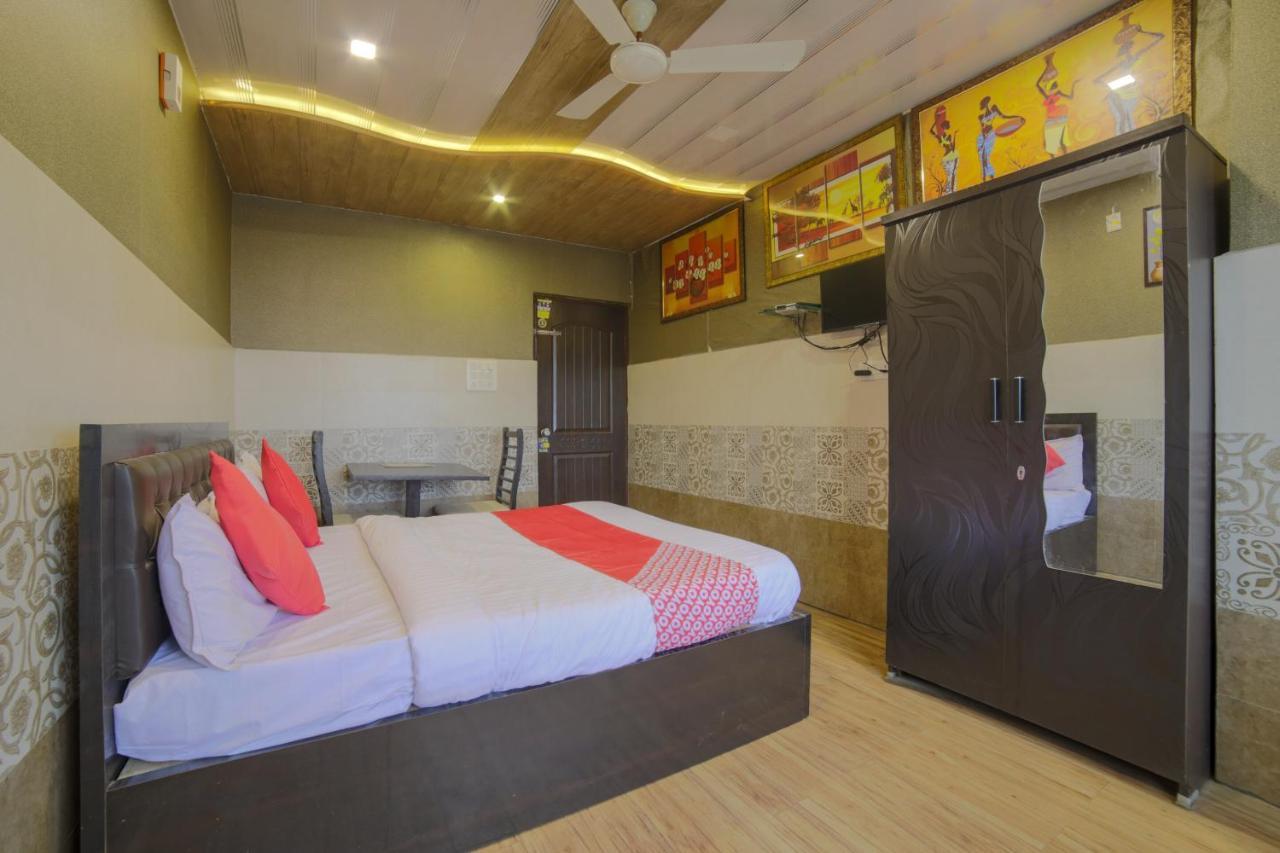 Oyo Flagship Hotel Chandani Rāipur Екстериор снимка